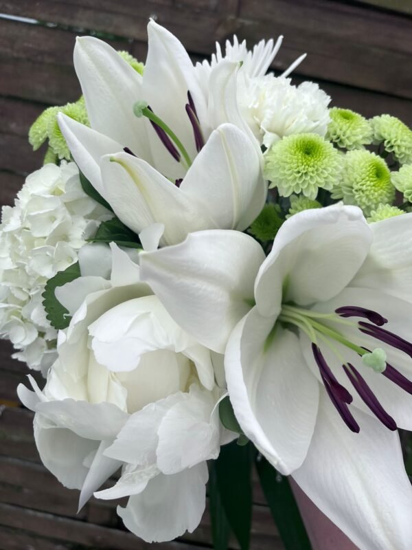 Bouquet de fleurs de saison – Image 4